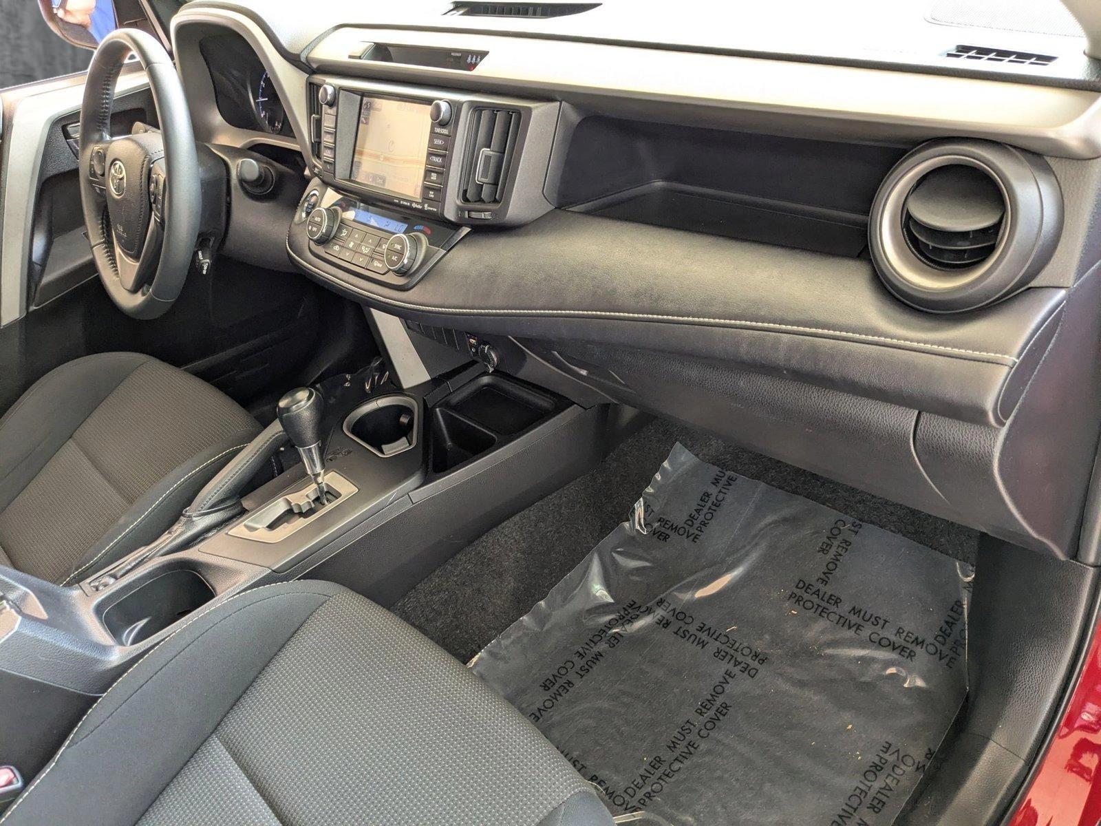 2017 Toyota RAV4 Vehicle Photo in Miami, FL 33015