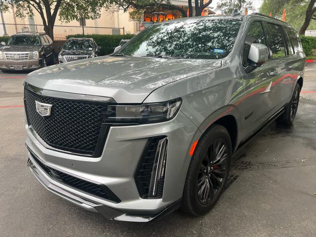 2024 Cadillac Escalade ESV Vehicle Photo in San Antonio, TX 78230-1001
