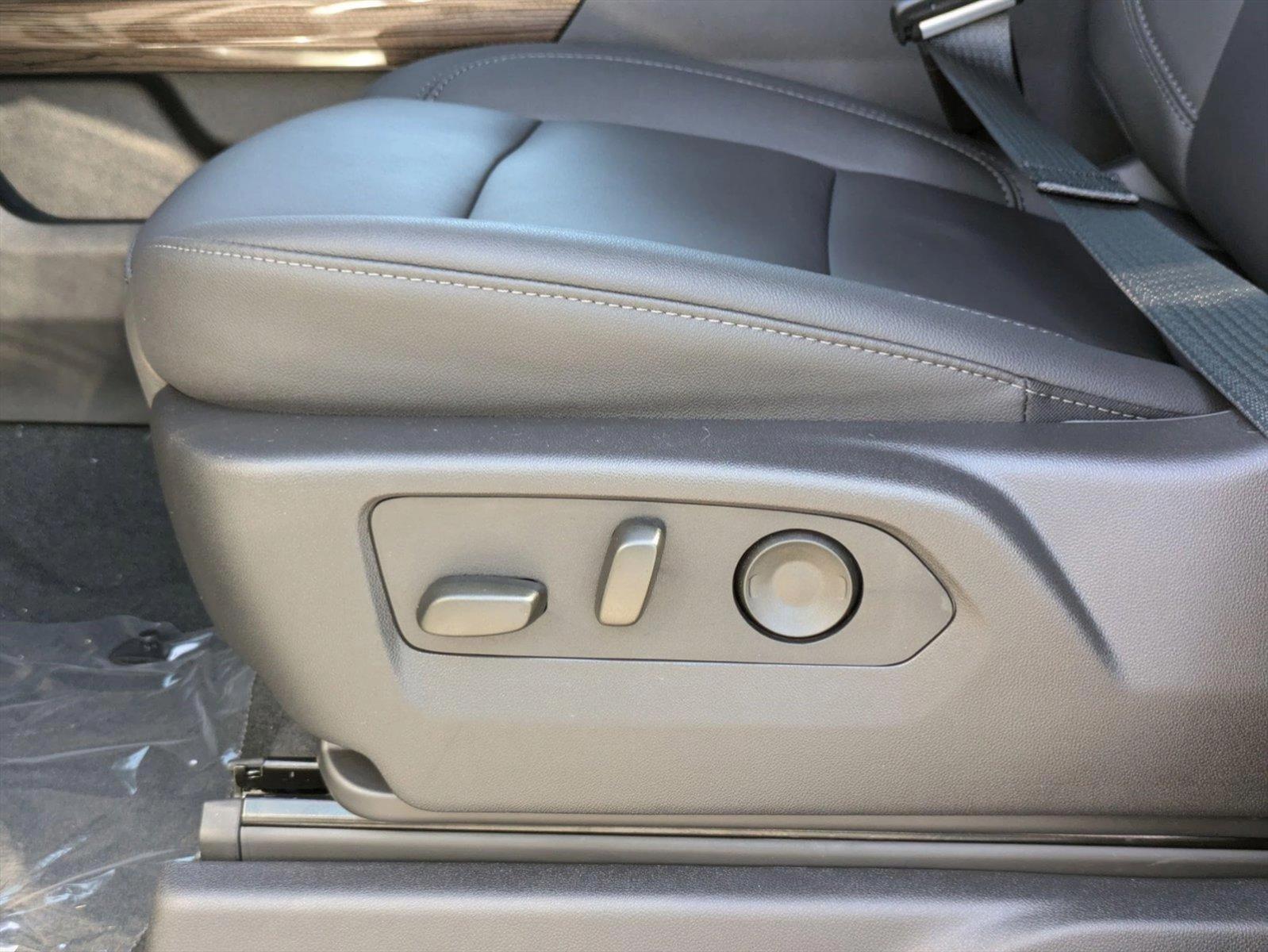 2025 Chevrolet Silverado 1500 Vehicle Photo in ORLANDO, FL 32812-3021