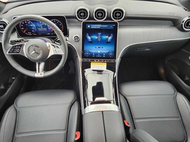 2025 Mercedes-Benz GLC Vehicle Photo in HOUSTON, TX 77079
