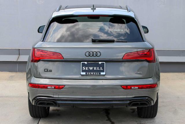 2024 Audi Q5 Vehicle Photo in SUGAR LAND, TX 77478