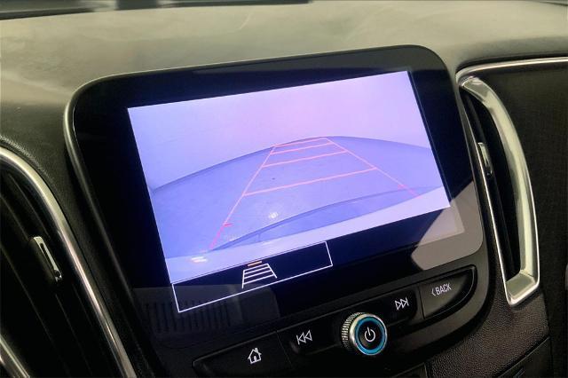 2021 Chevrolet Malibu Vehicle Photo in Lees Summit, MO 64086