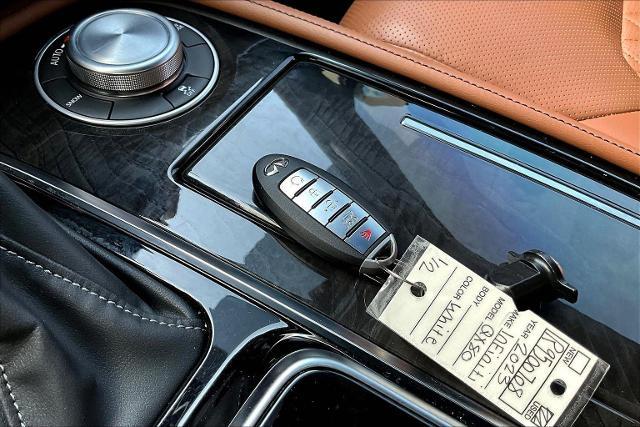 2024 INFINITI QX80 Vehicle Photo in San Antonio, TX 78230