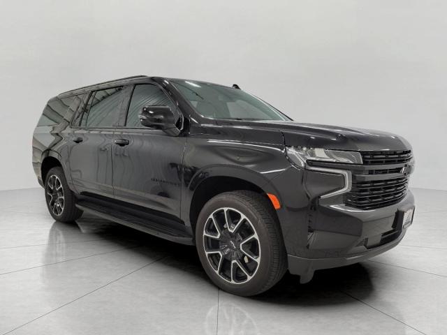 2024 Chevrolet Suburban Vehicle Photo in NEENAH, WI 54956-2243