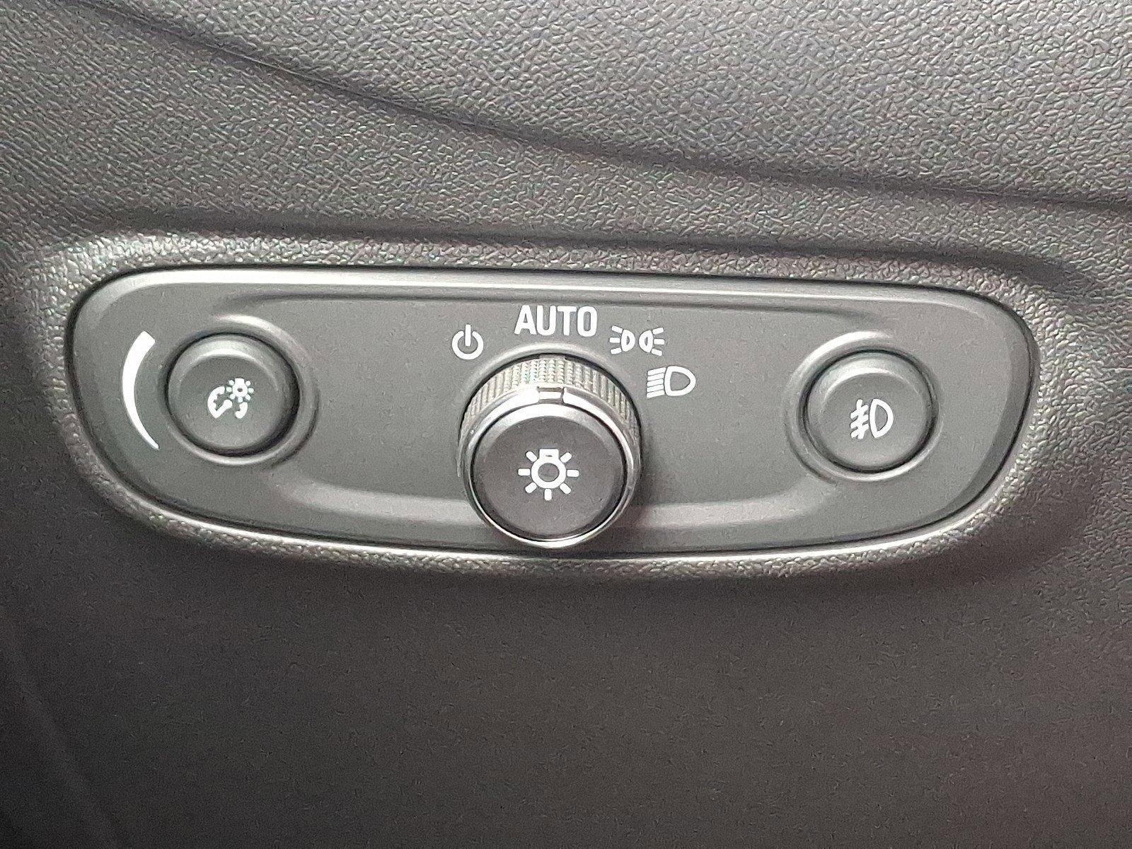 2020 Chevrolet Equinox Vehicle Photo in Harrisburg, PA 17111