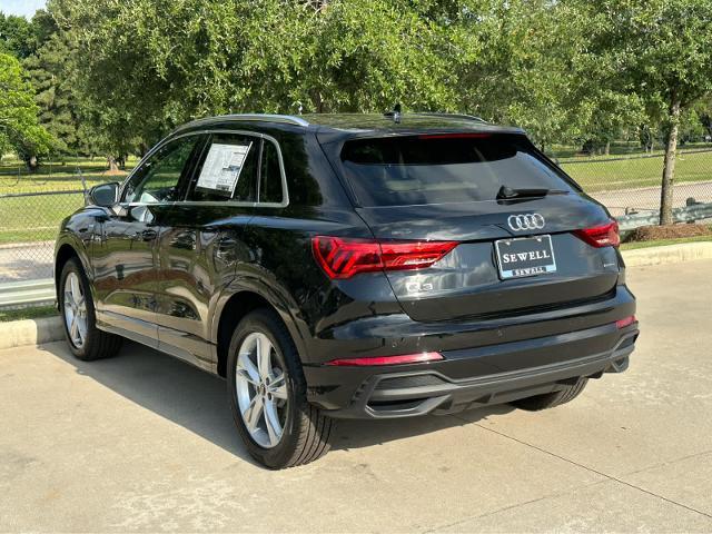 2024 Audi Q3 Vehicle Photo in HOUSTON, TX 77090
