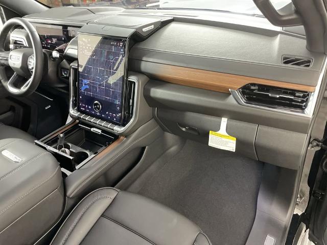 2025 GMC Yukon Vehicle Photo in GILBERT, AZ 85297-0402