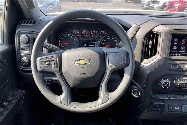 2025 Chevrolet Silverado 3500 HD Chassis Cab Vehicle Photo in INDEPENDENCE, MO 64055-1314