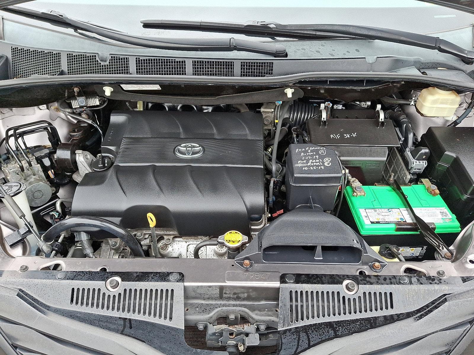 2015 Toyota Sienna Vehicle Photo in Trevose, PA 19053