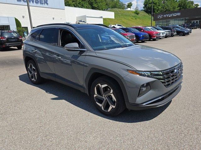 2024 Hyundai TUCSON Vehicle Photo in Pleasant Hills, PA 15236