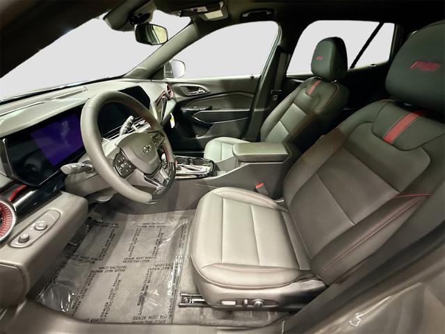 2025 Chevrolet Trax Vehicle Photo in EVERETT, WA 98203-5662