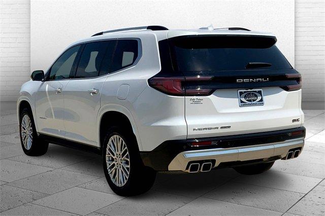 2024 GMC Acadia Vehicle Photo in TOPEKA, KS 66609-0000