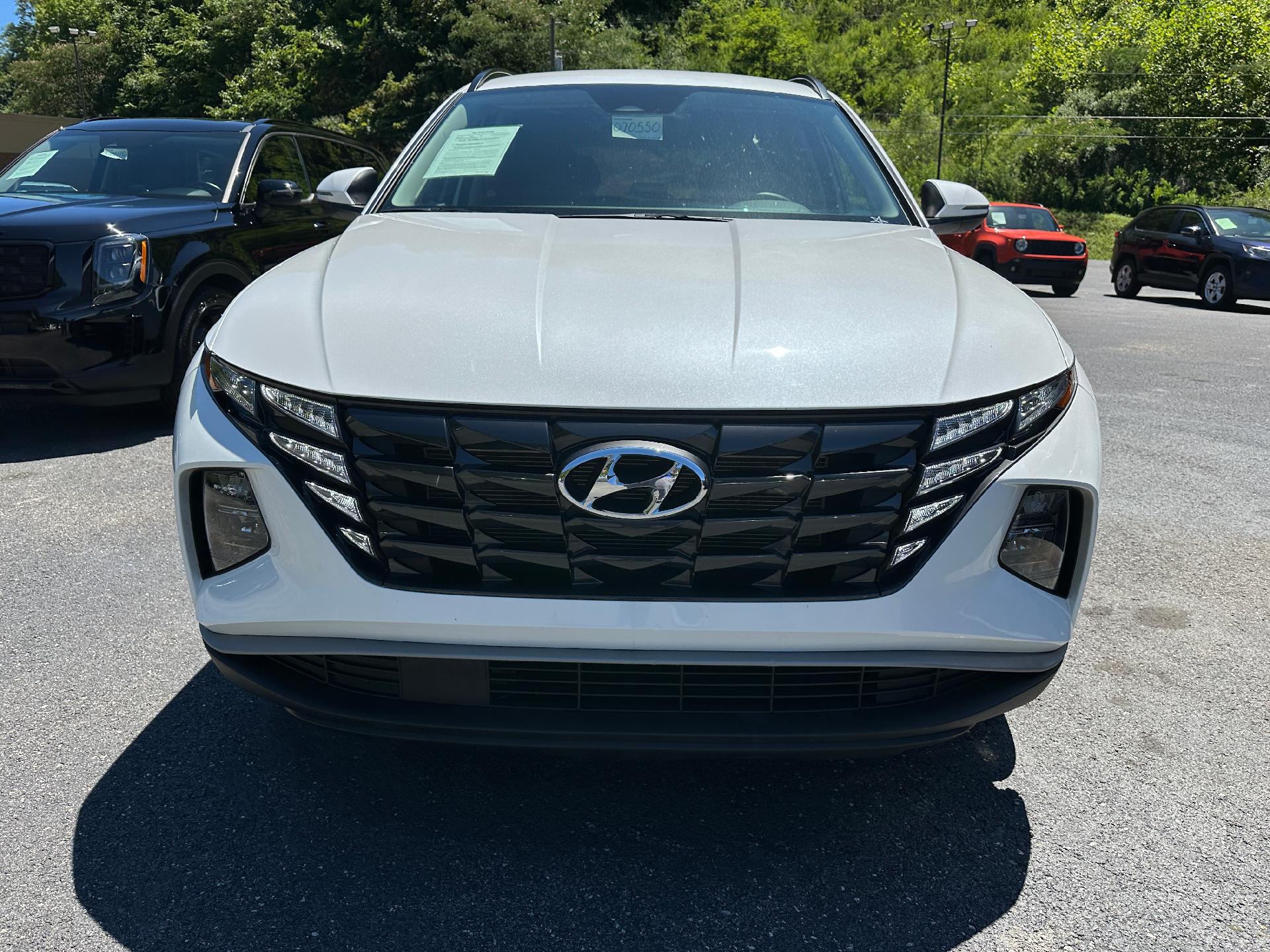 Used 2022 Hyundai Tucson SEL with VIN 5NMJBCAE7NH070550 for sale in Prestonsburg, KY