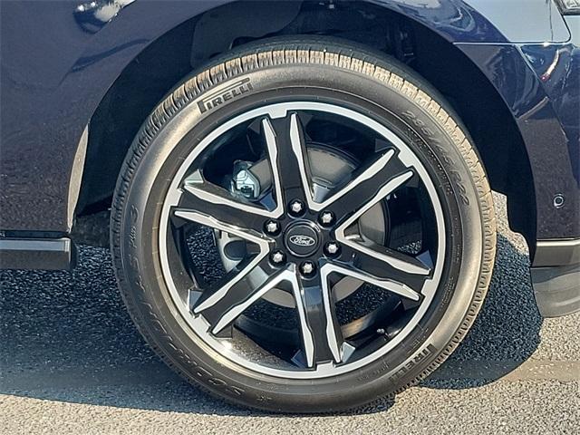 2021 Ford Expedition Max Vehicle Photo in New Bloomfield, PA 17068