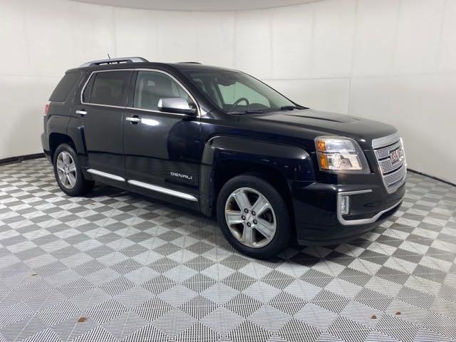 2017 GMC Terrain Vehicle Photo in MEDINA, OH 44256-9001