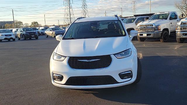 2022 Chrysler Pacifica Vehicle Photo in JOLIET, IL 60435-8135