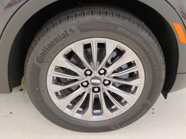 2025 Cadillac XT4 Vehicle Photo in PINEVILLE, NC 28134-8495