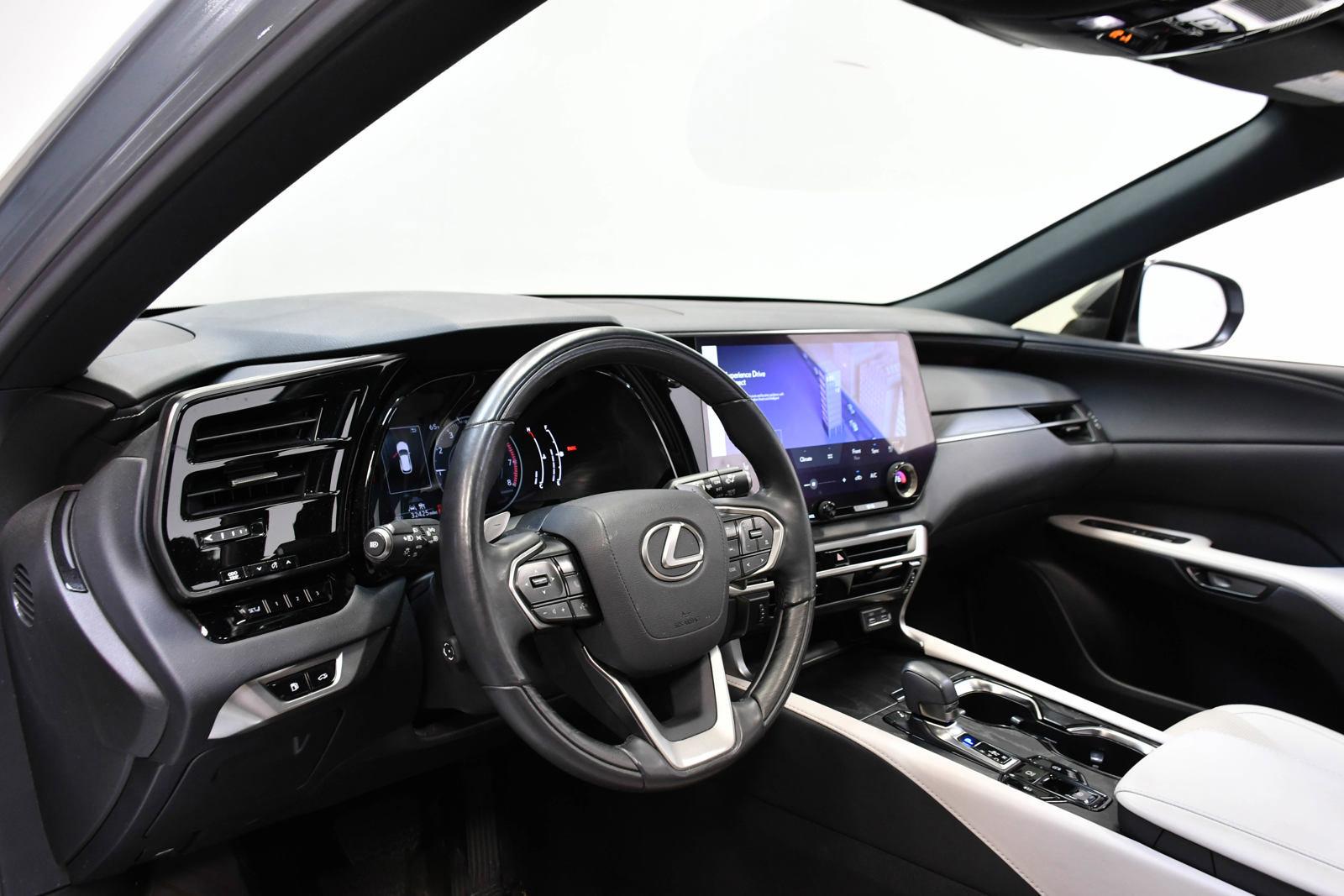 2023 Lexus RX 350 Vehicle Photo in DALLAS, TX 75235