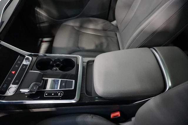 2020 Audi Q7 Vehicle Photo in ANCHORAGE, AK 99515-2026