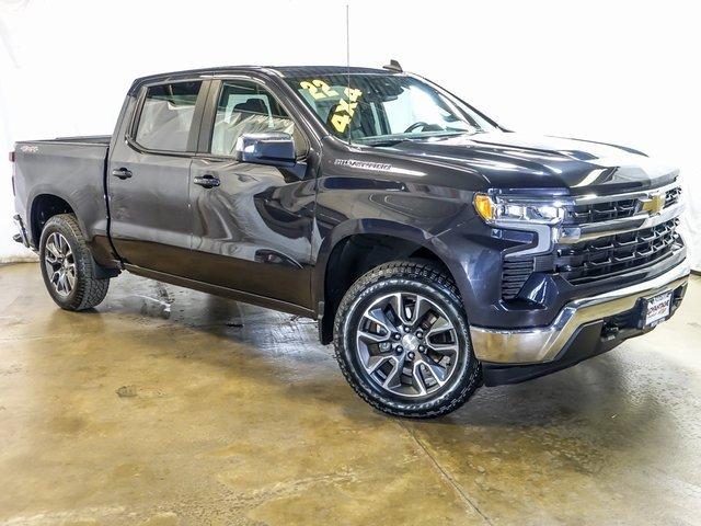 Used 2022 Chevrolet Silverado 1500 LT with VIN 1GCPDKEK0NZ634078 for sale in Bolingbrook, IL