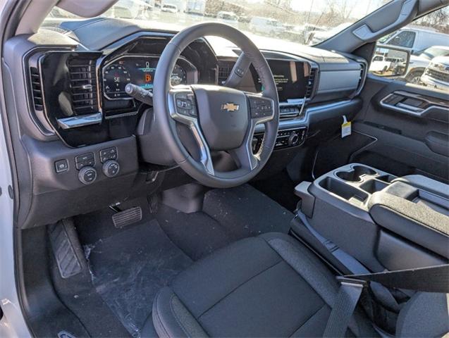 2025 Chevrolet Silverado 1500 Vehicle Photo in ENGLEWOOD, CO 80113-6708