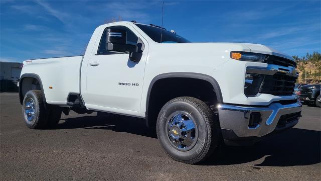 2025 Chevrolet Silverado 3500 HD Vehicle Photo in FLAGSTAFF, AZ 86001-6214