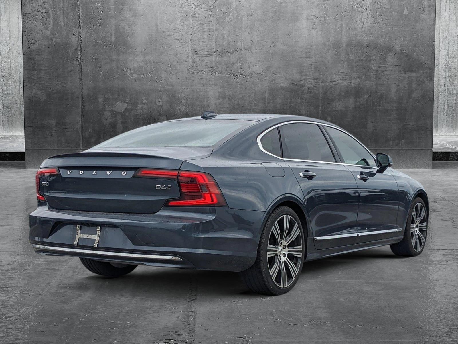 2022 Volvo S90 Vehicle Photo in MIAMI, FL 33172-3015