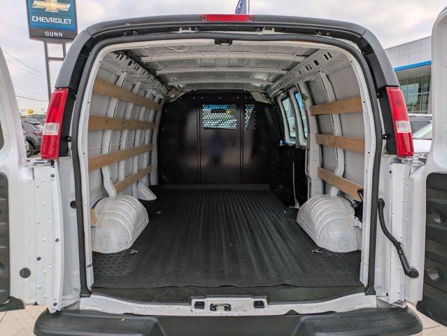 2022 GMC Savana Cargo Van Vehicle Photo in San Antonio, TX 78209