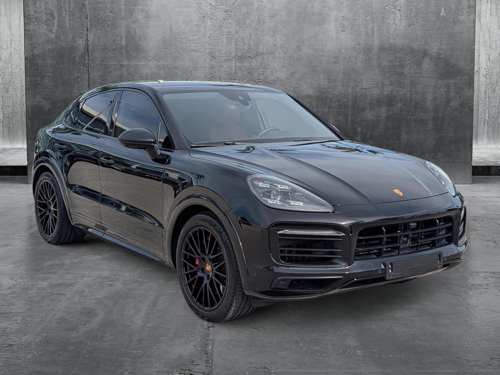 2023 Porsche Cayenne Vehicle Photo in Delray Beach, FL 33444