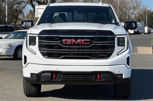 2025 GMC Sierra 1500 Vehicle Photo in ELK GROVE, CA 95757-8703