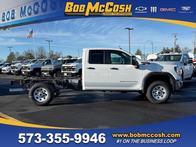 2025 GMC Sierra 3500 HD Vehicle Photo in COLUMBIA, MO 65203-3903