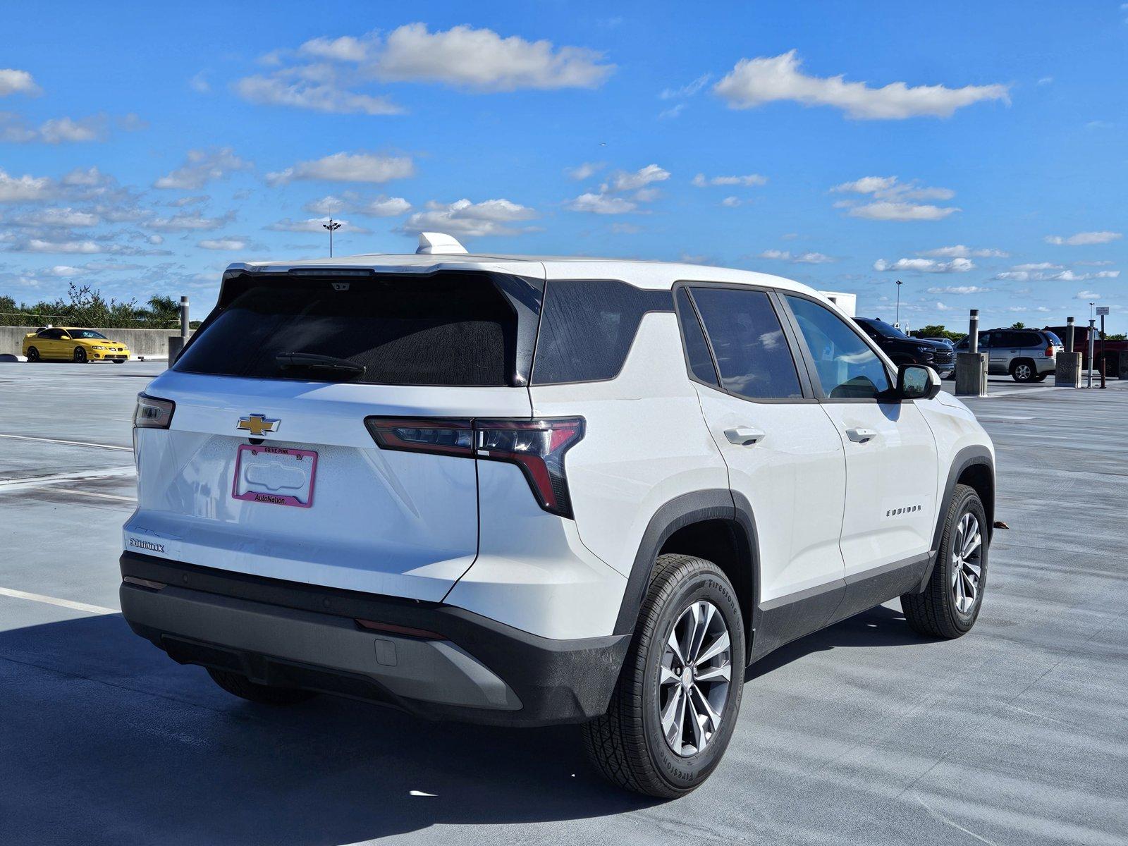 2025 Chevrolet Equinox Vehicle Photo in GREENACRES, FL 33463-3207