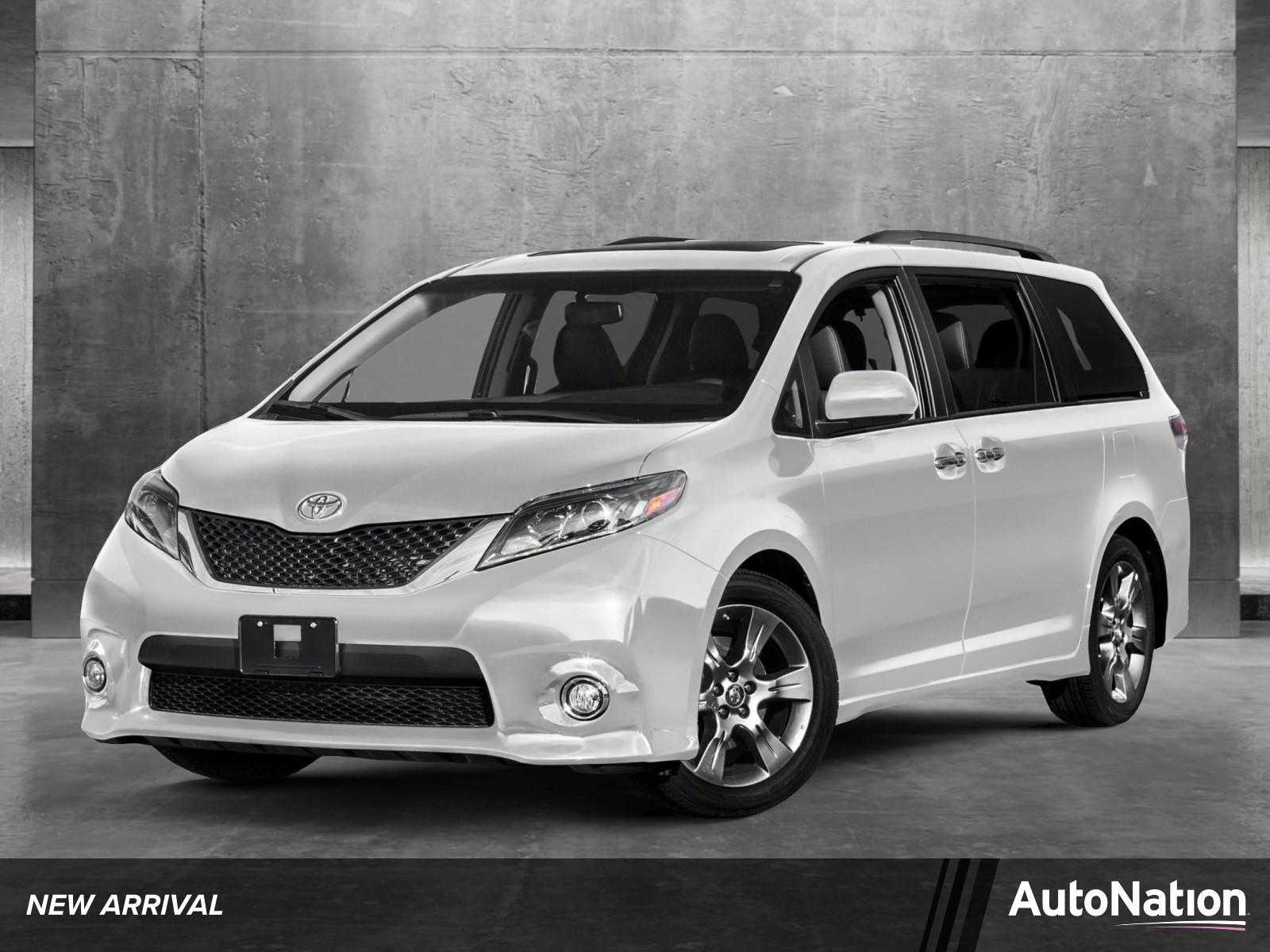 2017 Toyota Sienna Vehicle Photo in Ft. Myers, FL 33907