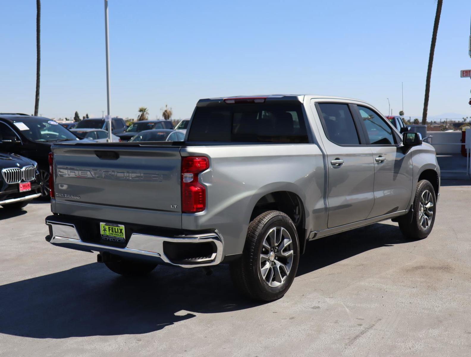 2025 Chevrolet Silverado 1500 Vehicle Photo in LOS ANGELES, CA 90007-3794