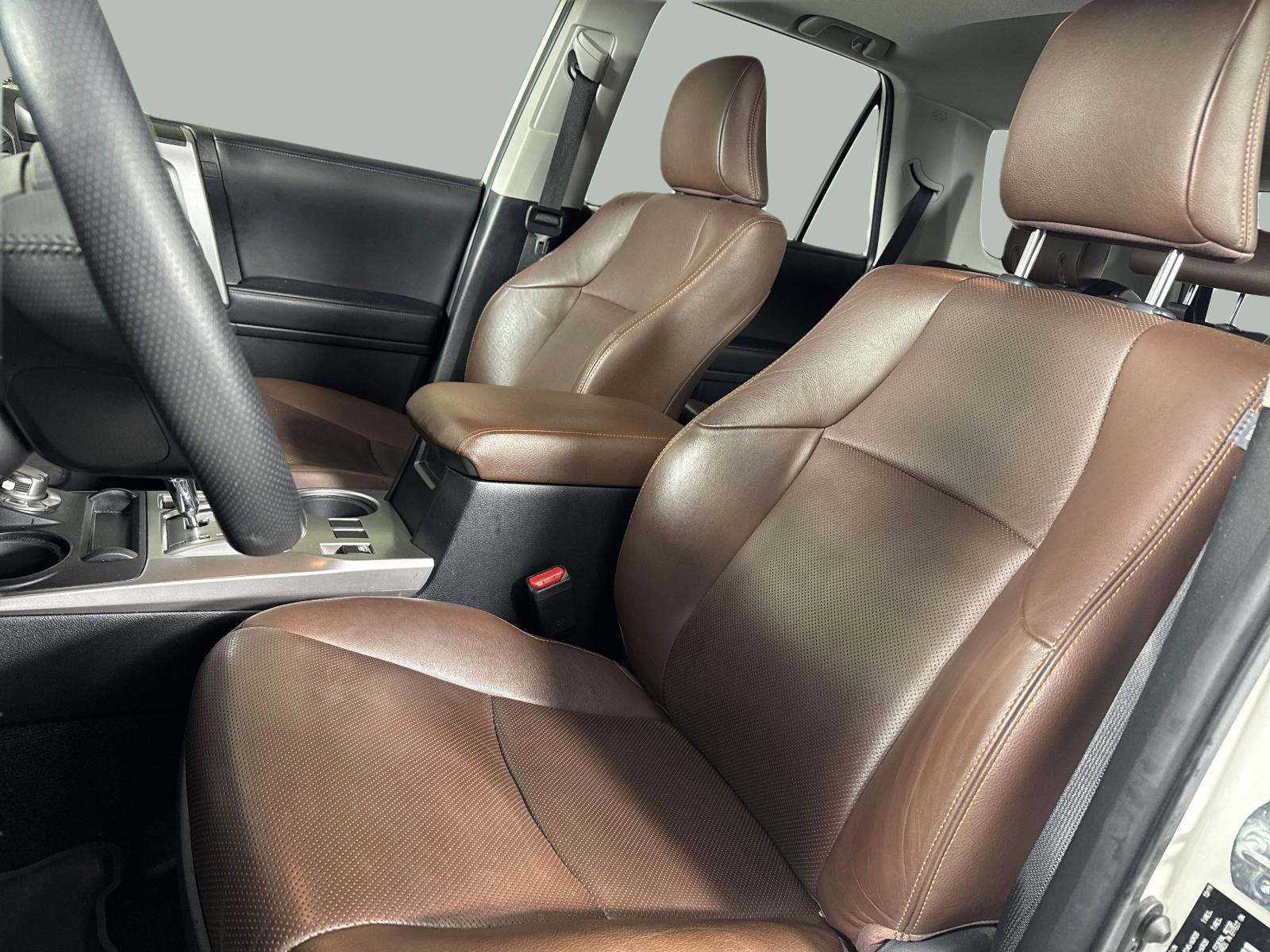 2020 Toyota 4Runner Vehicle Photo in GEORGETOWN, TX 78626-7508