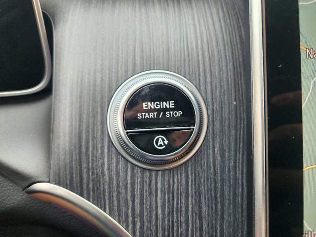 2025 Mercedes-Benz GLC Vehicle Photo in HOUSTON, TX 77079