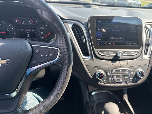 2025 Chevrolet Malibu Vehicle Photo in MANHATTAN, KS 66502-5036