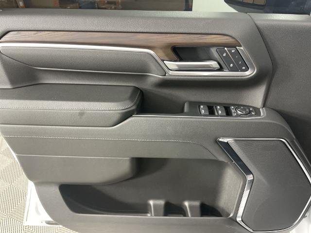 2025 GMC Sierra 2500 HD Vehicle Photo in GILBERT, AZ 85297-0402