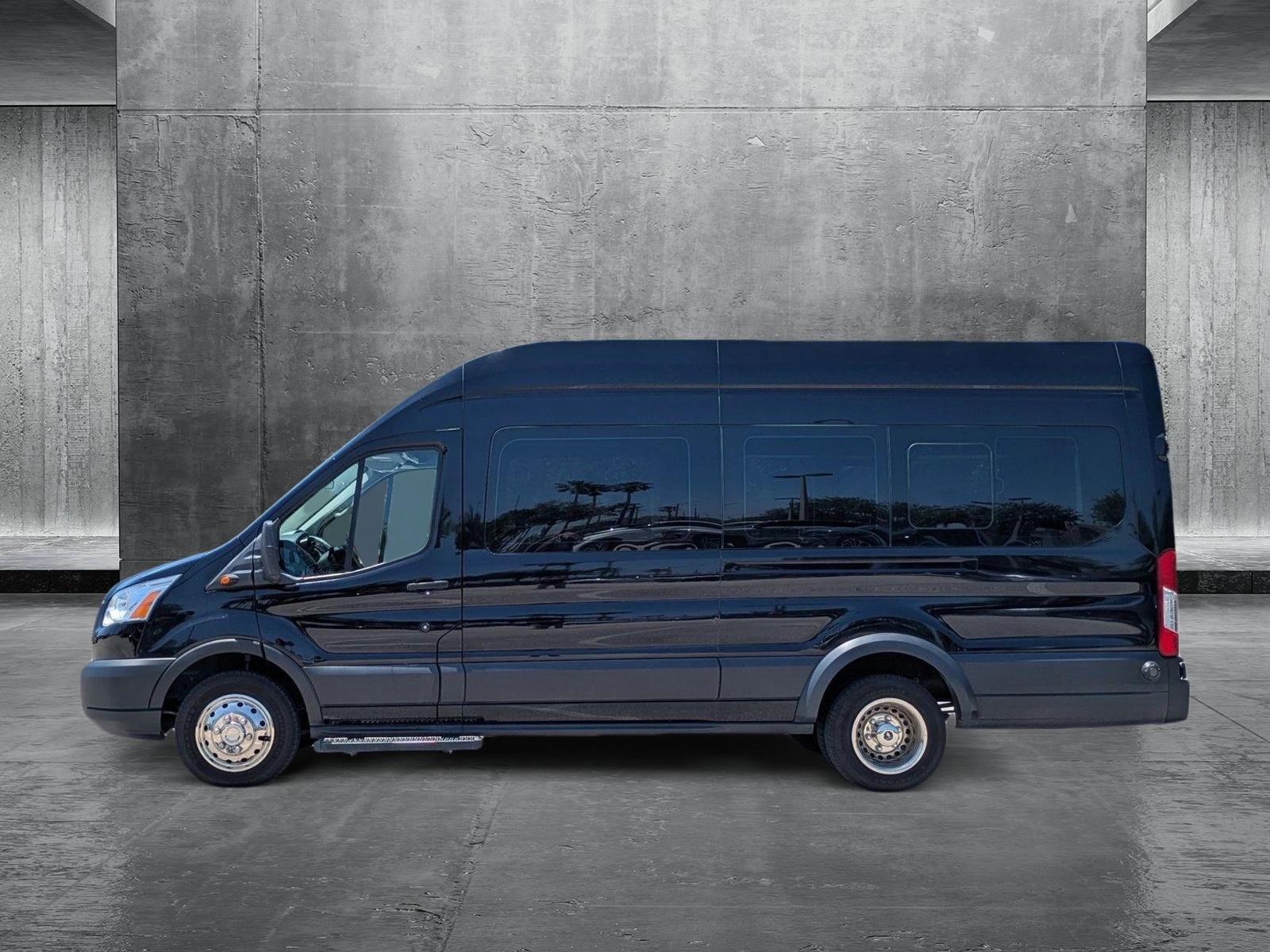 2019 Ford Transit Passenger Wagon Vehicle Photo in Clearwater, FL 33765