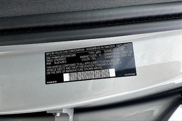 2025 Volvo XC90 Vehicle Photo in Grapevine, TX 76051