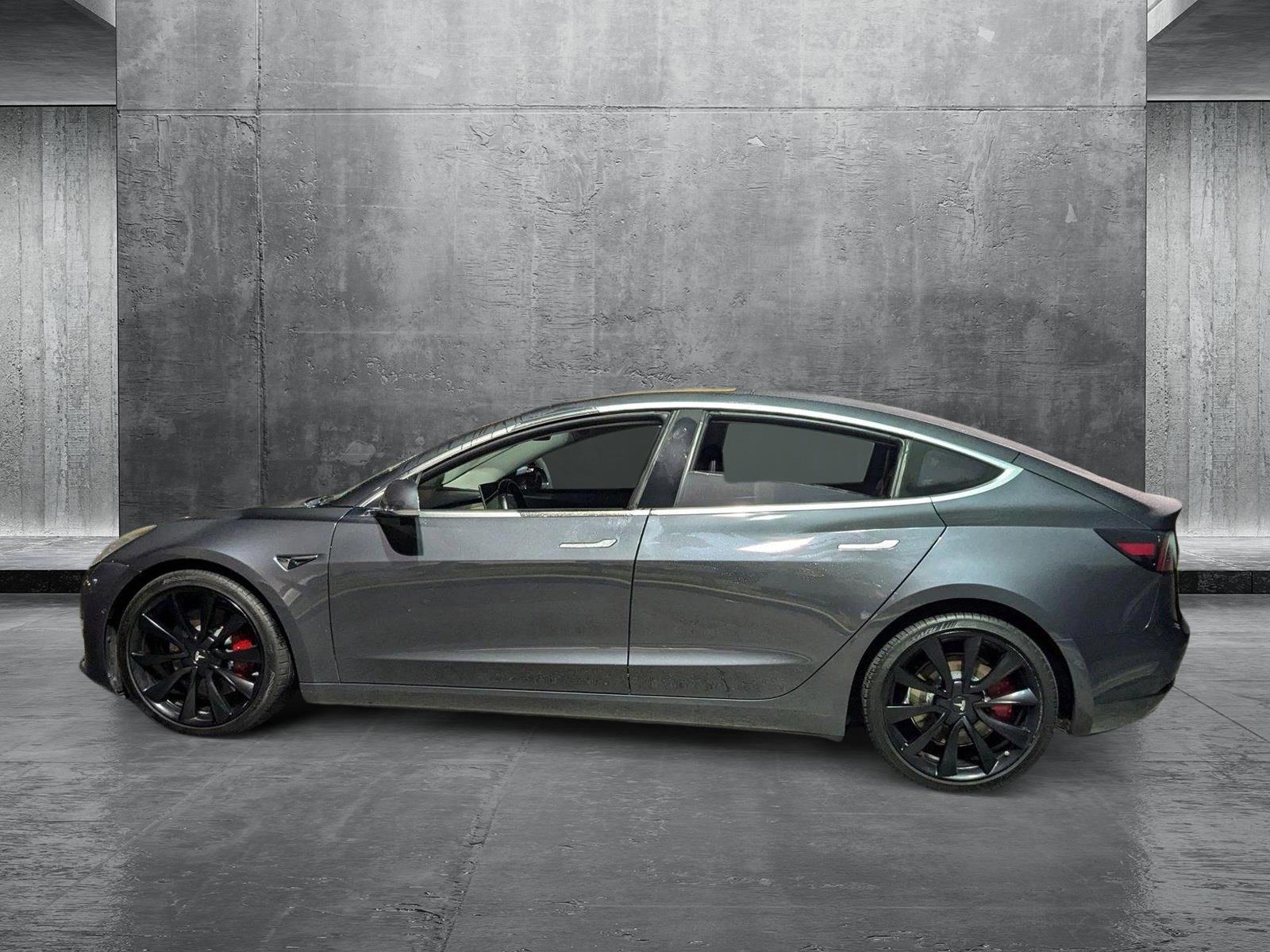 2018 Tesla Model 3 Vehicle Photo in Miami, FL 33135