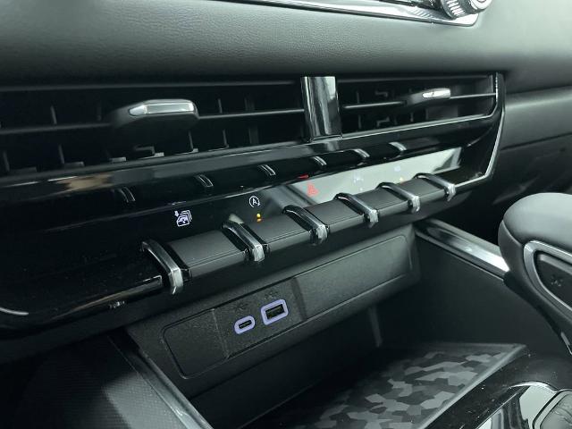 2024 GMC Canyon Vehicle Photo in GILBERT, AZ 85297-0402