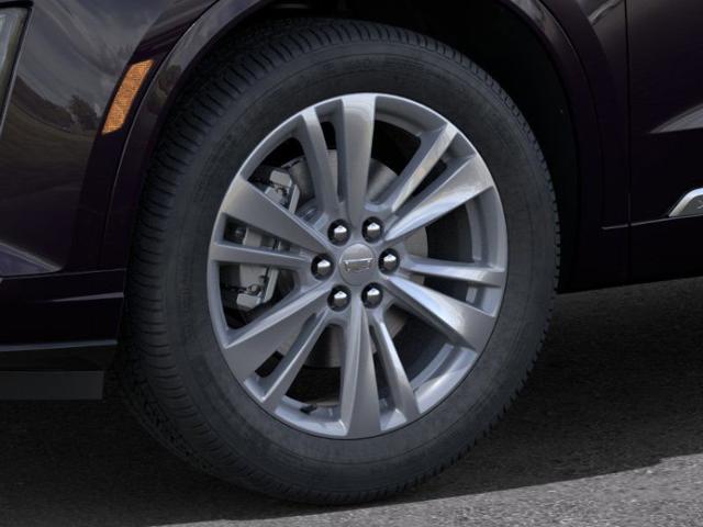 2025 Cadillac XT6 Vehicle Photo in POMPANO BEACH, FL 33064-7091