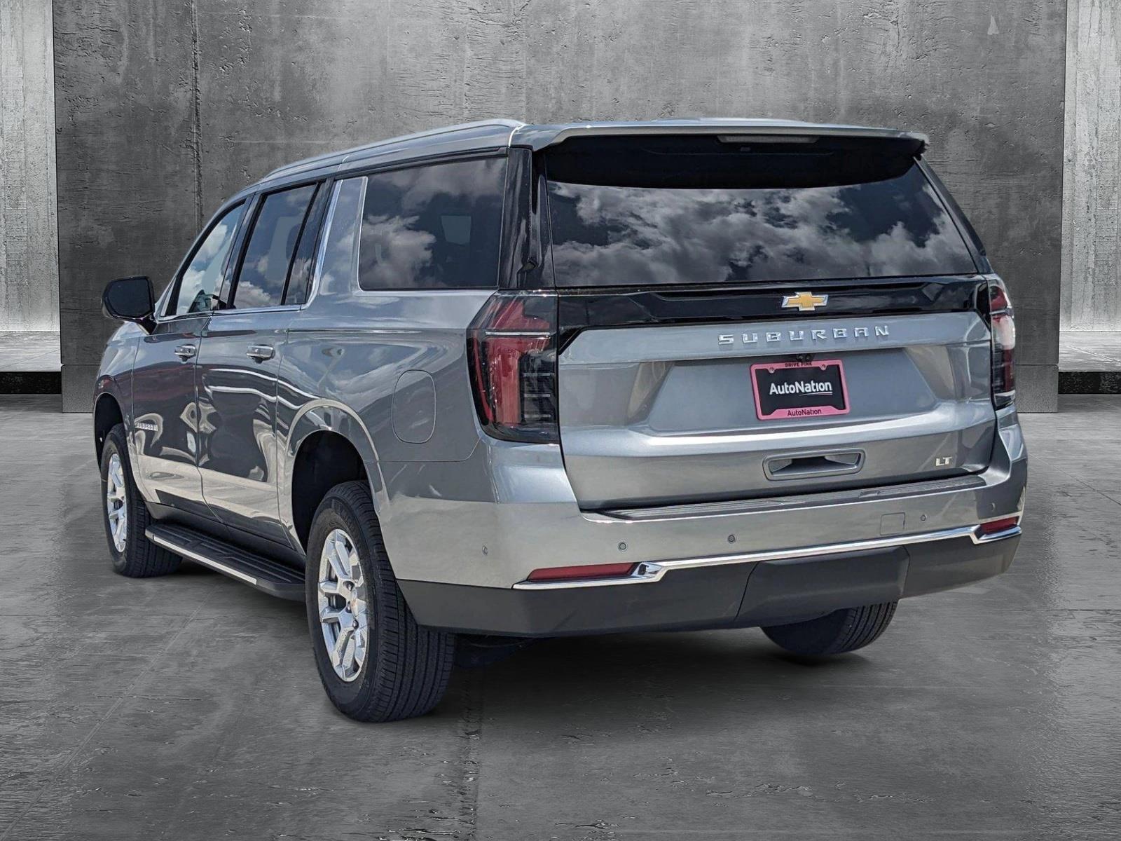 2025 Chevrolet Suburban Vehicle Photo in MIAMI, FL 33172-3015