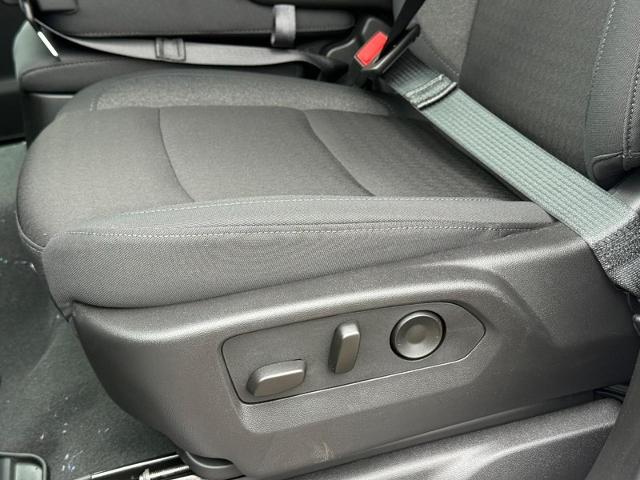 2025 Chevrolet Silverado 1500 Vehicle Photo in COLUMBIA, MO 65203-3903