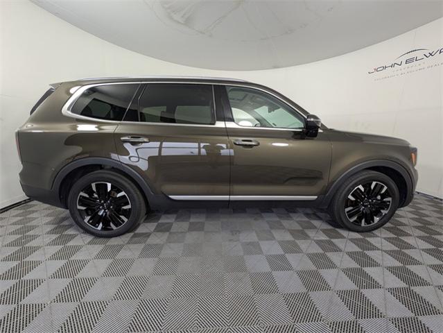 2023 Kia Telluride Vehicle Photo in ENGLEWOOD, CO 80113-6708