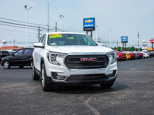 2024 GMC Terrain Vehicle Photo in MADISON, IN 47250-1611