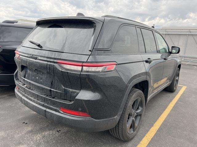 2023 Jeep Grand Cherokee Vehicle Photo in GREEN BAY, WI 54304-5303