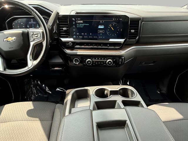 2024 Chevrolet Silverado 1500 Vehicle Photo in MIDDLETON, WI 53562-1492