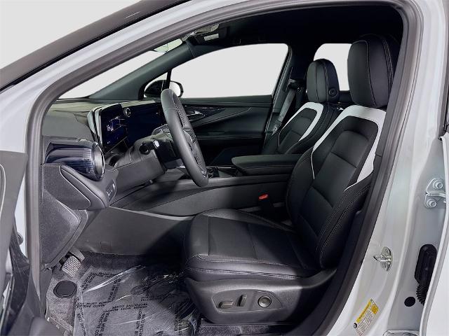 2025 Chevrolet Blazer EV Vehicle Photo in PUYALLUP, WA 98371-4149